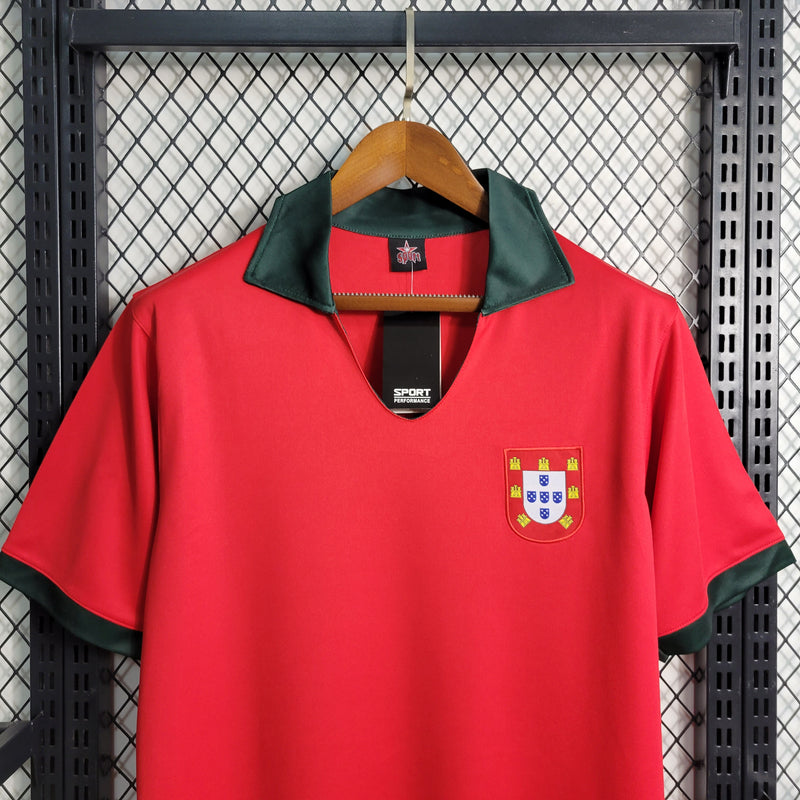 Camisola Portugal retrô vermelha 1972