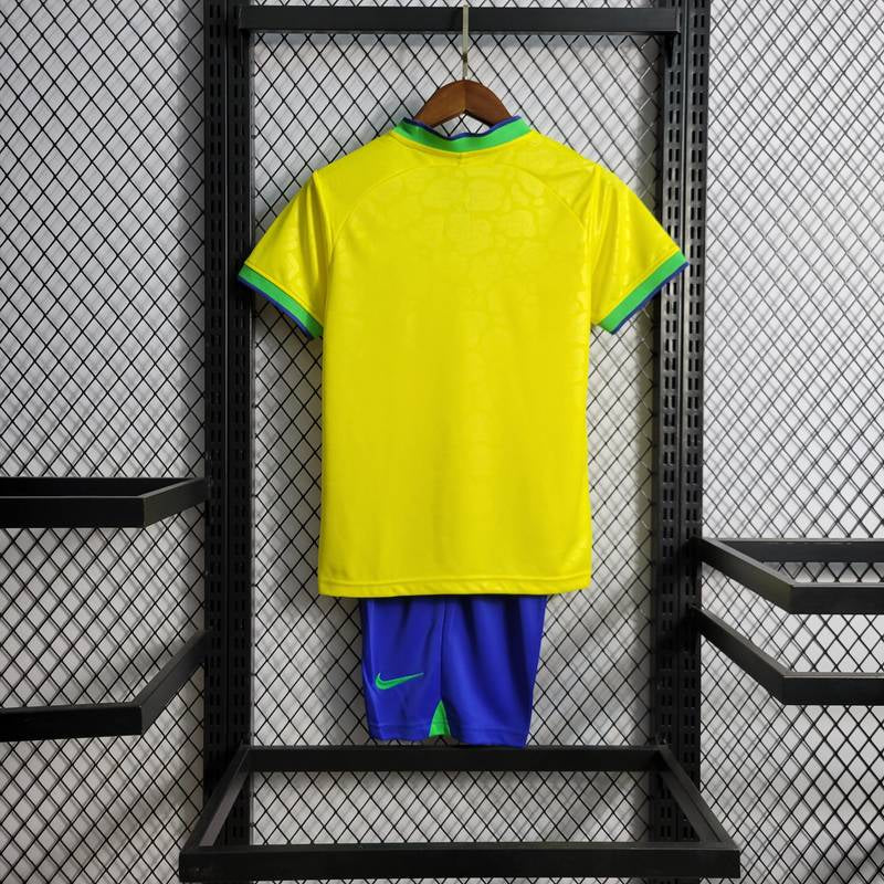 Conjunto infantil Seleção Brasileira 2023/24 Home